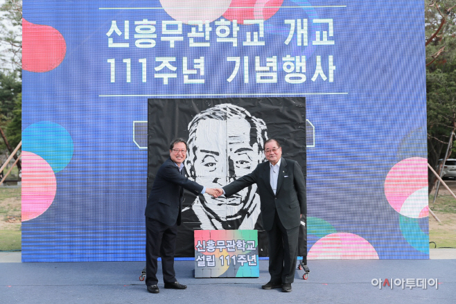 이석영 선생 드로잉 초상화