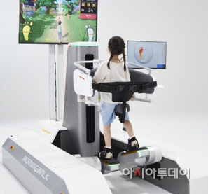 0615 아시아실리콘밸리담당관-로봇보조 보행재활 훈련시스템