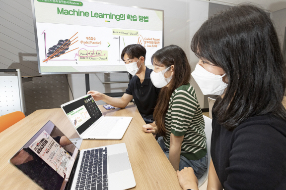 [사진1]KT 상명대 AI 경진대회