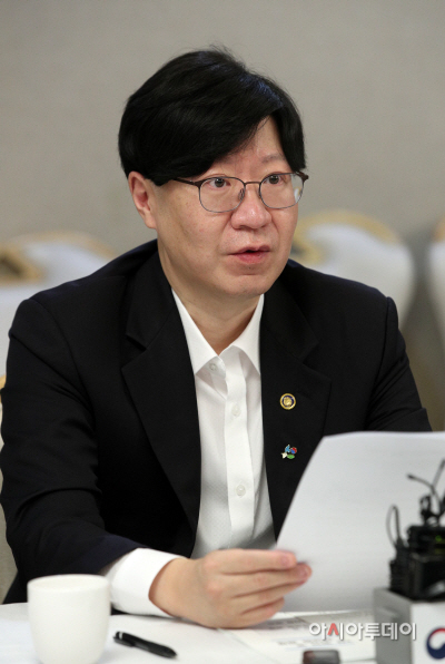 [포토] 발언하는 김소영 부위원장