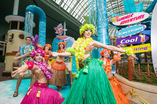 [여행 브리핑] 롯데월드 여름축제 '아이스 월드' 17일 개막 外 - 뉴스 썸네일 이미지