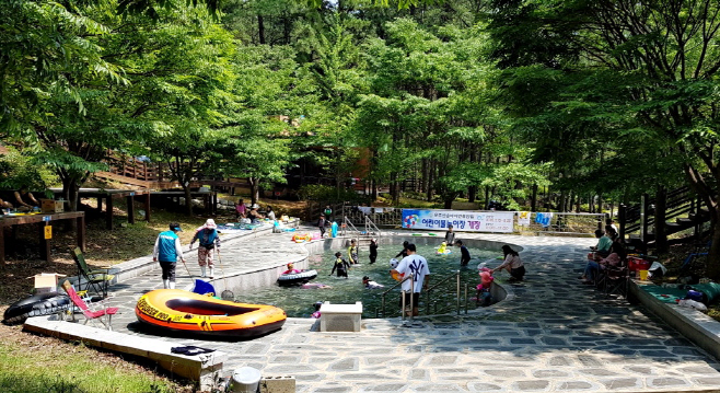 영천시) 운주산승마자연휴양림 물놀이장 사진