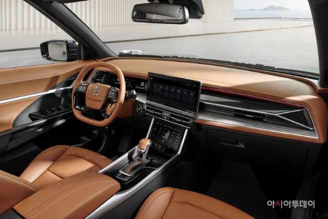 20220705_토레스_메인_인테리어