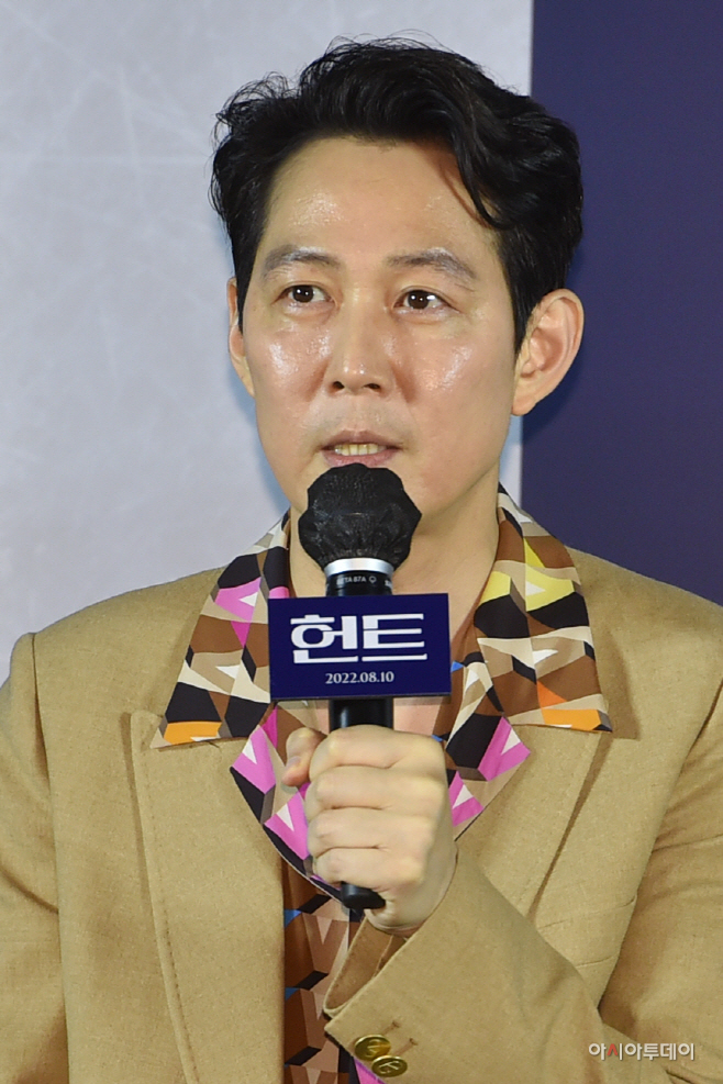 [포토] 이정재, 배우에서 감독으로~