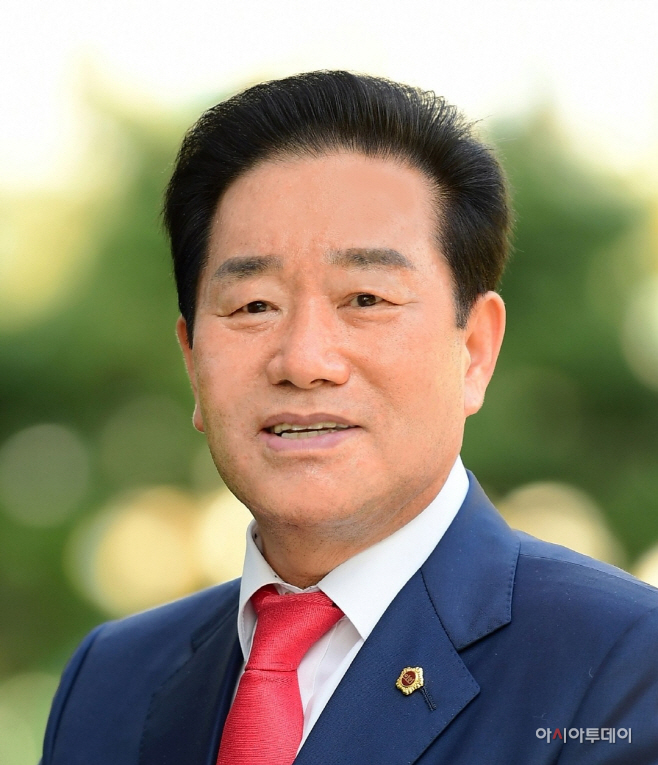 김진부