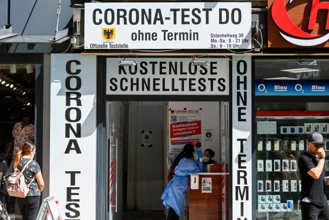 GERMANY-HEALTH-VIRUS-COVID <YONHAP NO-4844> (AFP)