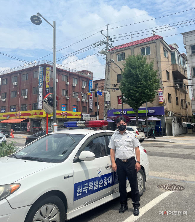 22. 안산시 원곡특별순찰대원, 신속한 대처로 소중한 생명 구해