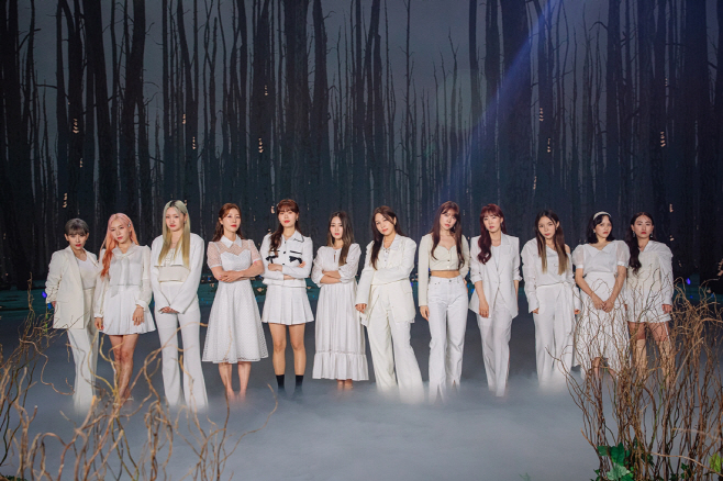WSG워너비 12인 단체