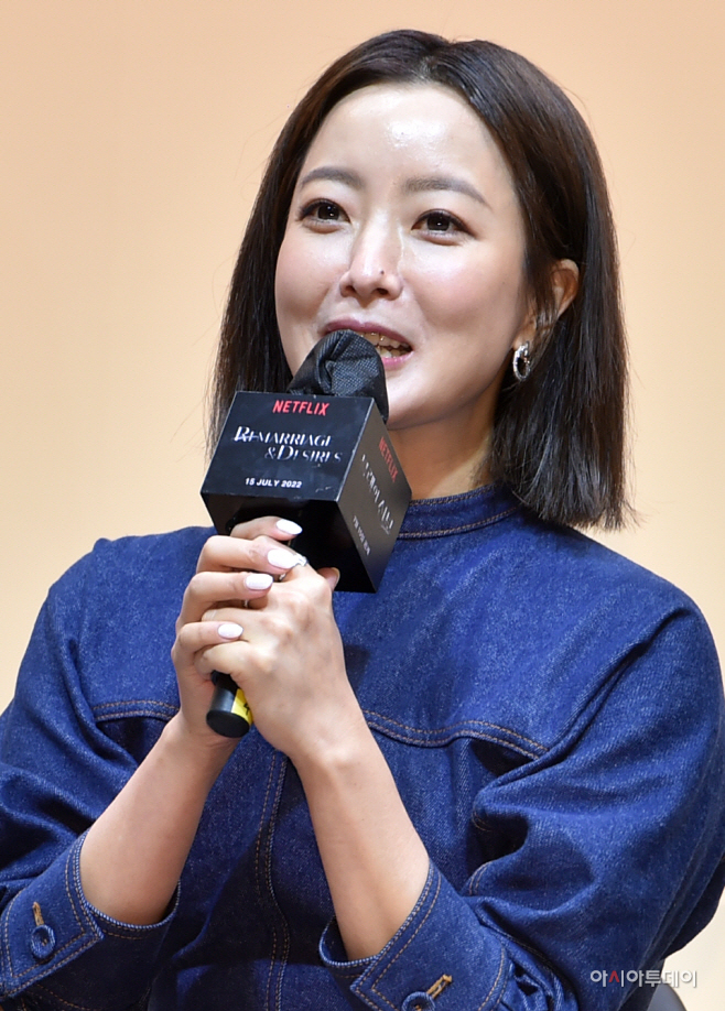 [포토] `블랙의신부` 김희선