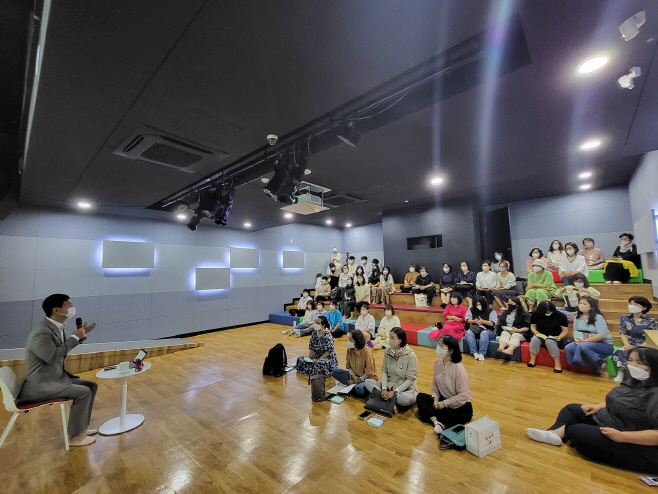 이상우 작가와 만남(골목책방 서성이다)