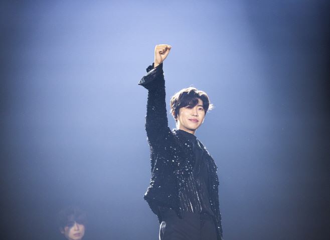 임영웅, 인천 콘서트 개최 보도사진(1)