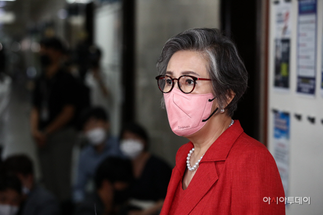 이양희 국민의힘 중앙윤리위원장