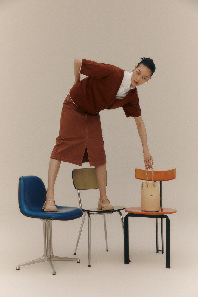 사진 2. 구호 22FW 가방 컬렉션_캔버스 버킷백