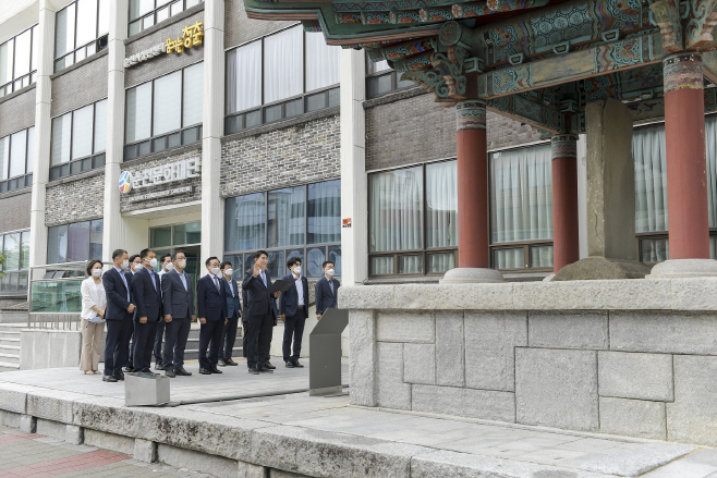 노관규 순천시장 청백리 선서(순천팔마비)3