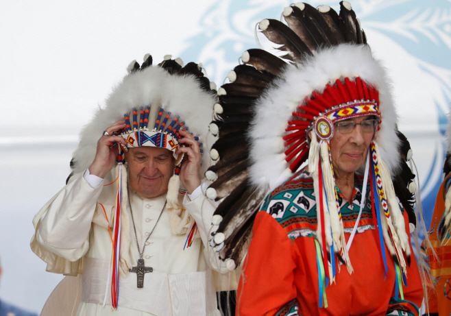 POPE-CANADA/