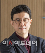 사진 1. KAIST 김재철AI대학원 예종철 교수