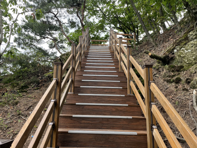 조비산 등산로
