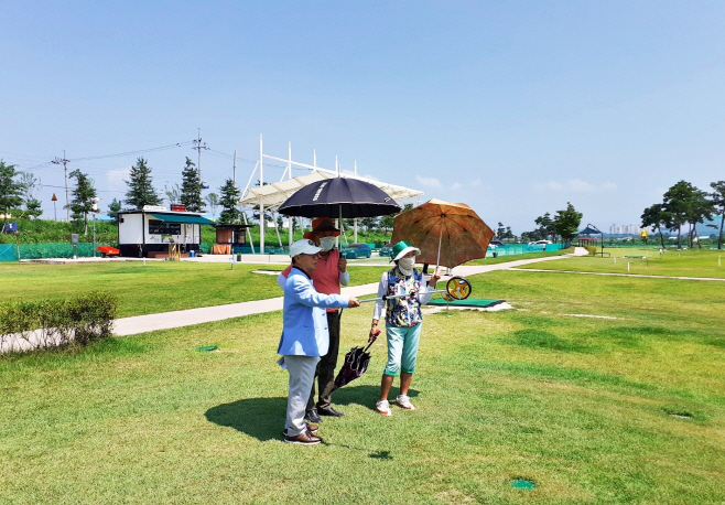 (사진) 영천시 조교 파크골프장 공인인증 현장 심의(1)