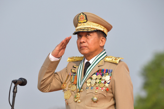 FILES-MYANMAR-MILITARY-POLITICS-COUP <YONHAP NO-1743> (AFP)
