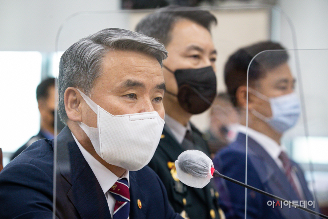 [포토] 답변하는 이종섭 국방부 장관