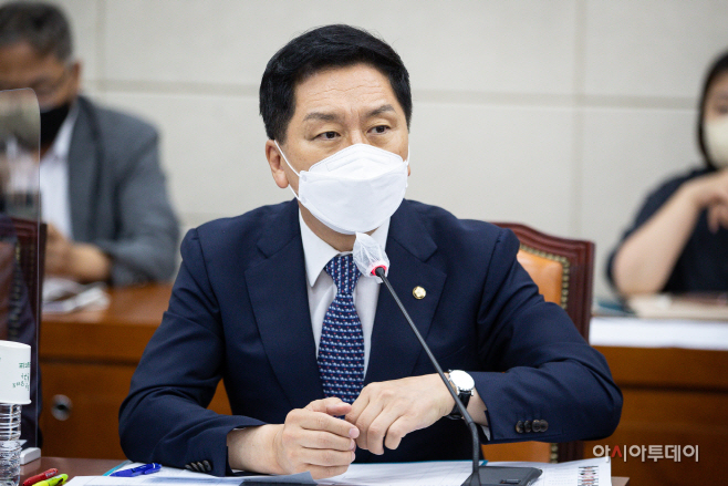 [포토] 김기현 국민의힘 의원 '국회 국방위 인사말'