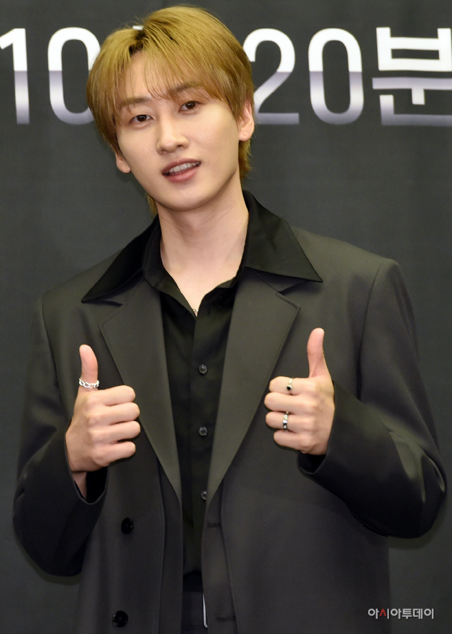 [포토] 은혁, 스트릿맨파이터 엄지 척
