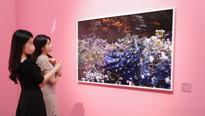 현대百_더현대 서울 매직샷 (1)