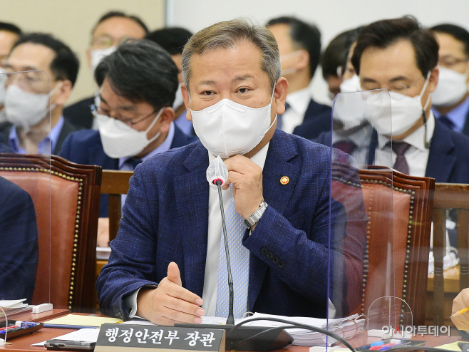 [포토] 답변하는 이상민 행정안전부 장관