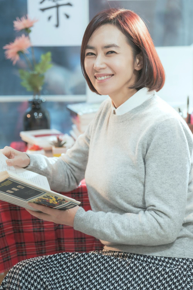 배우_김선경_사진제공_드로잉엔터테인먼트