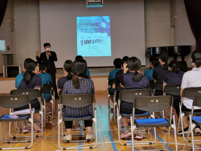 구수환 감독