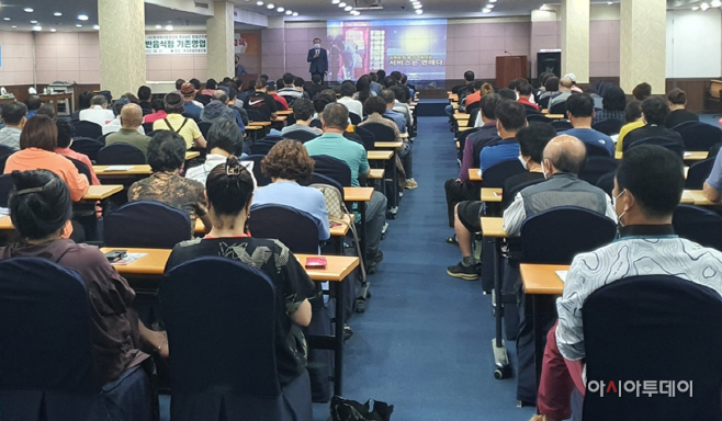 부곡온천의 주인공은 78℃ 온천수와 밝은 미소(1)
