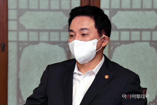 [포토] 고위당정협의회 참석한 원희룡 국토교통부 장관