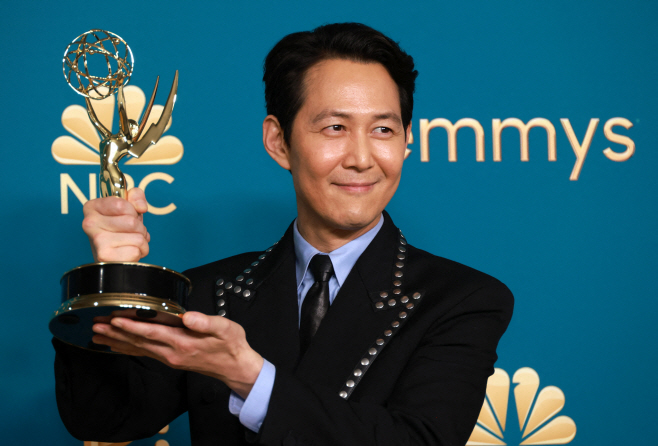 AWARDS-EMMYS/ <YONHAP NO-3606> (REUTERS)