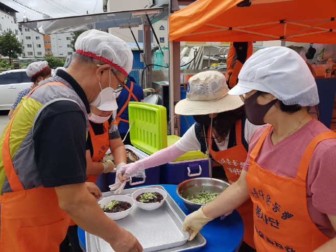 사랑의 짜장 차, 오천무료급식/제공=포항시