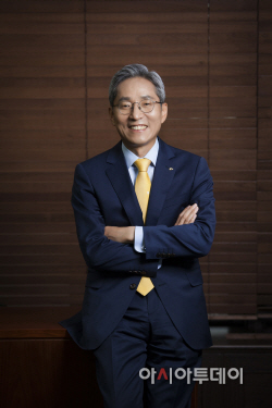 윤종규