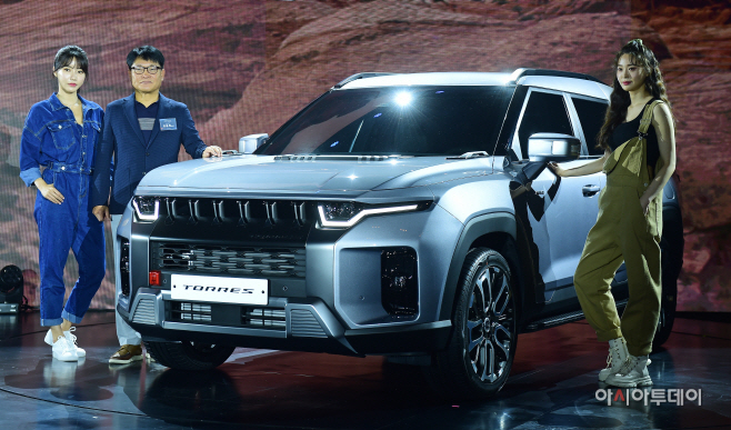 쌍용자동차, SUV 신차 '토레스' 출시 행사