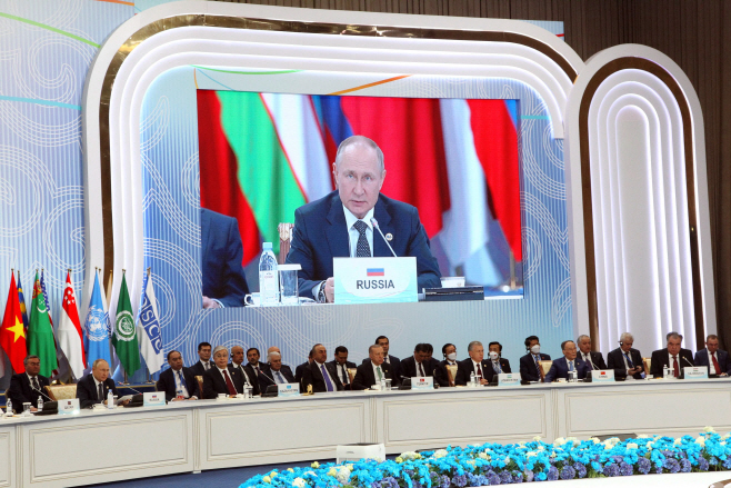 카자흐스탄 CICA 정상회의서 연설하는 푸틴 러시아 대통령