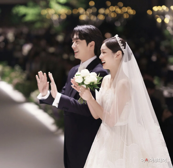 김연아 고우림 결혼식 사진