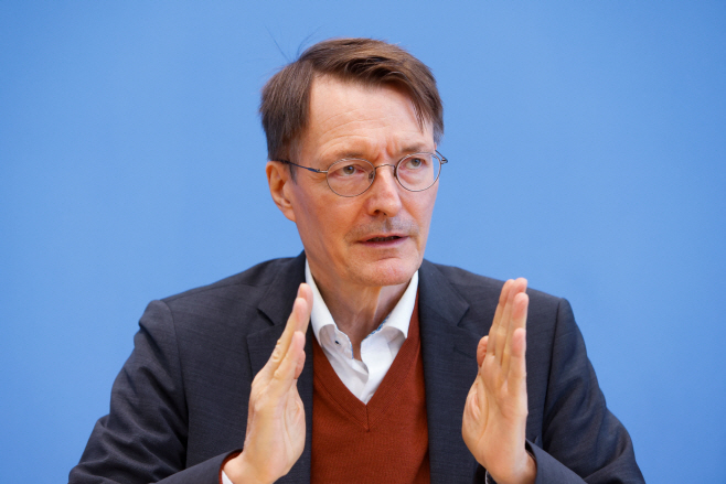 GERMANY-POLITICS/CANNABIS <YONHAP NO-4927> (REUTERS)