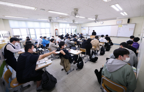 한달 남은 수능<YONHAP NO-2916>
