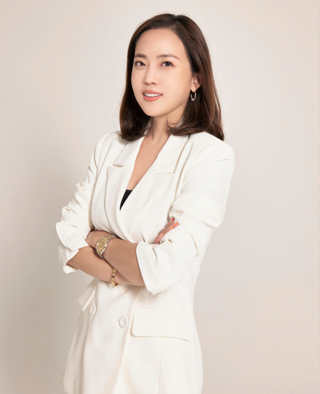 사진자료_GM 한국사업장 최고 마케팅 책임 정정윤 전무