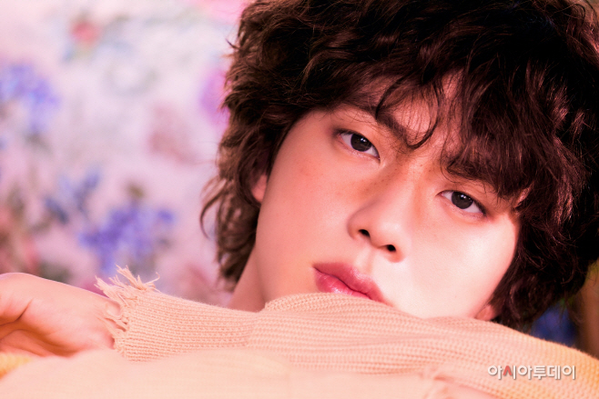 진