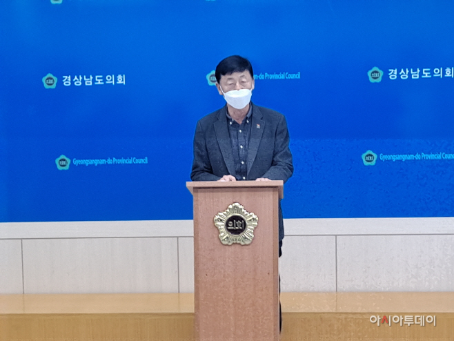 김용대