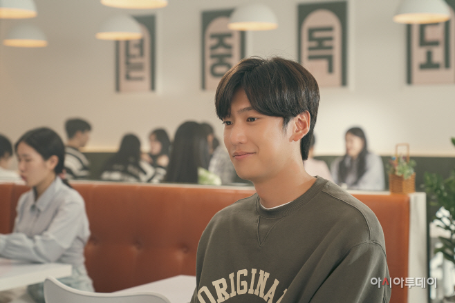 나인우