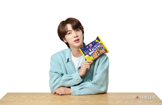 오뚜기 진라면 모델_방탄소년단 '진'