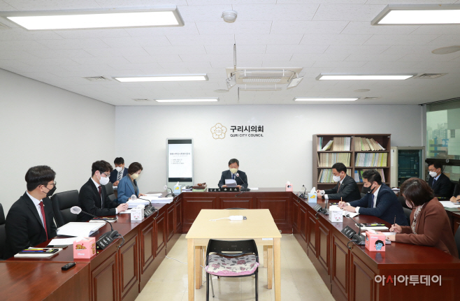 행정사무조사특별위원회