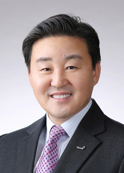 [보도자료-이미지]-휴비스-신유동-사장