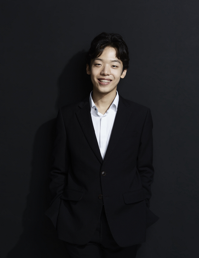 [연주자 사진] 이혁 Piano (c)Taeuk Kang