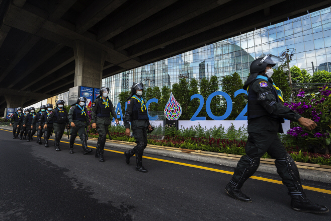 Thailand APEC <YONHAP NO-3161> (AP)