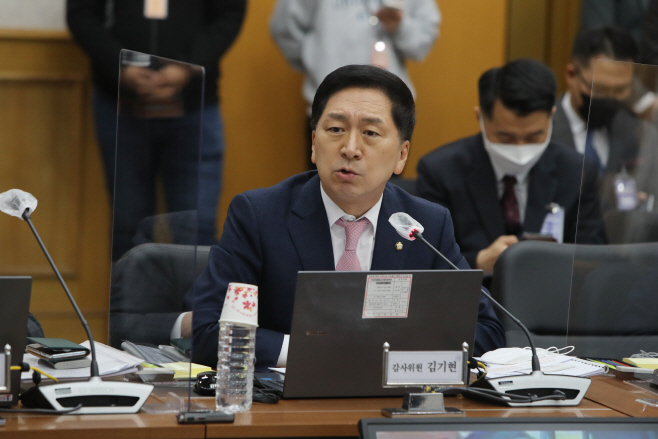 민주당 불참한 육군 국정감사<YONHAP NO-3891>